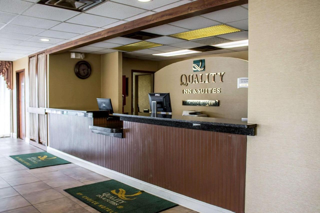 Baymont By Wyndham Youngstown Exterior foto